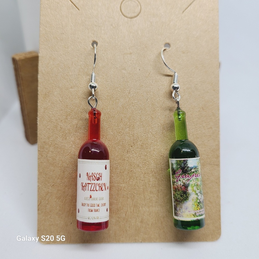 Handmade‎ Wine Bottle Earrings Red Green Nasch Grape Novelty Funky NEW Ladies